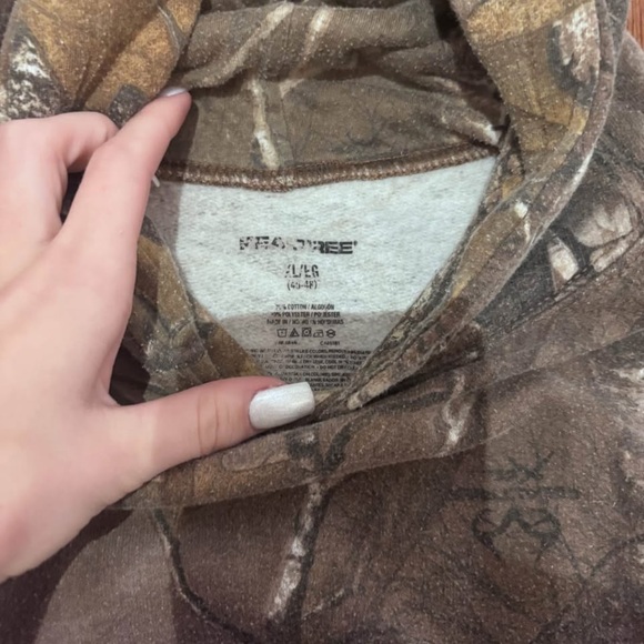 Realtree Brown Camouflage Hoodie - Picture 3 of 3